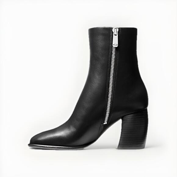 MICHAEL KORS MAUDE 100% LEATHER CLASSIC BOOT IN COLOR BLACK $278 MSRP SIZE 6M - Picture 4 of 7